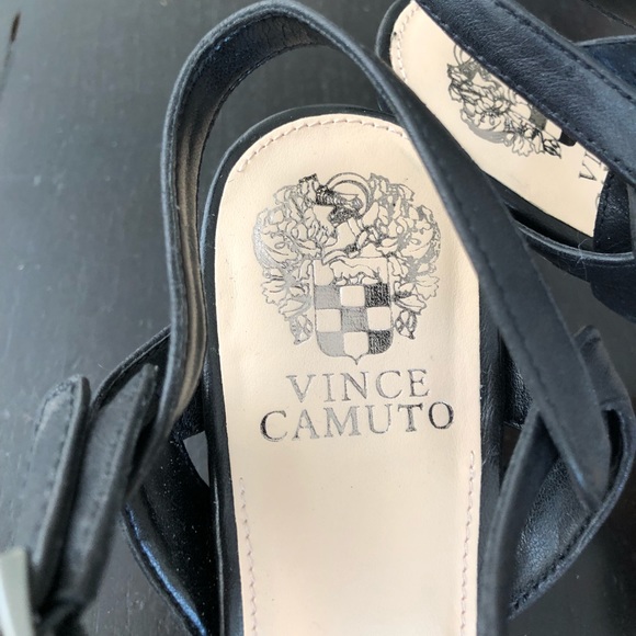 Vince Camuto platform stiletto - Picture 3 of 6